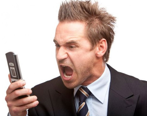 3 hiểm họa từ điện thoại di động gây ra khiến đàn ông vô sinh